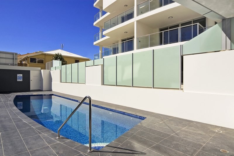 402/215 Boundary Street, Rainbow Bay