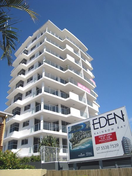 202/215 Boundary Street, Rainbow Bay